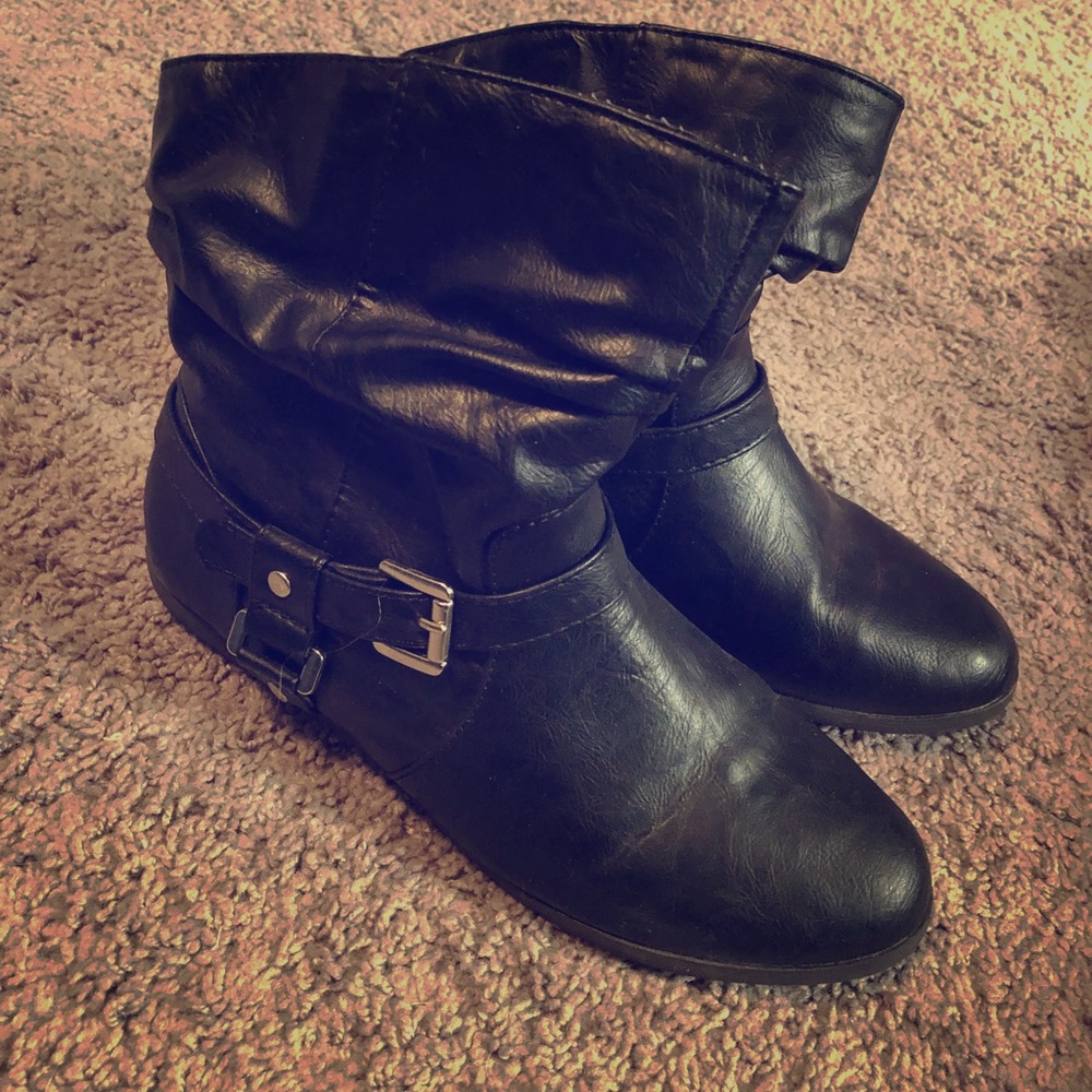 Black boots